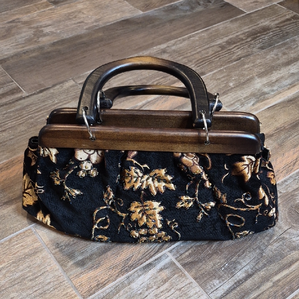 Vintage Black & Gold Grape Leaves Beaded Handbag w/ Wooden Handles - Picture 2 of 14